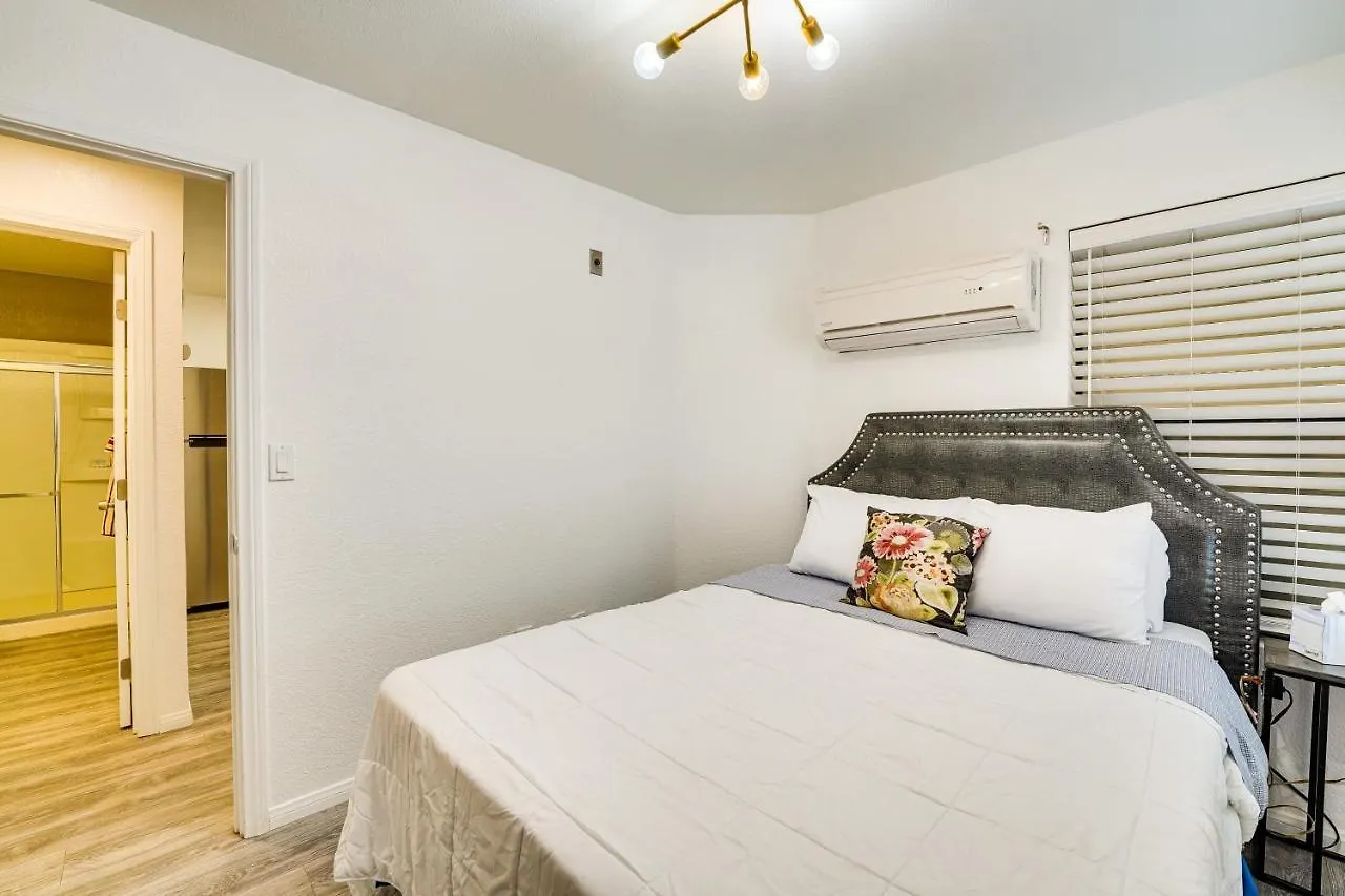 Vacation Rental Near Las Vegas Strip With Pool!