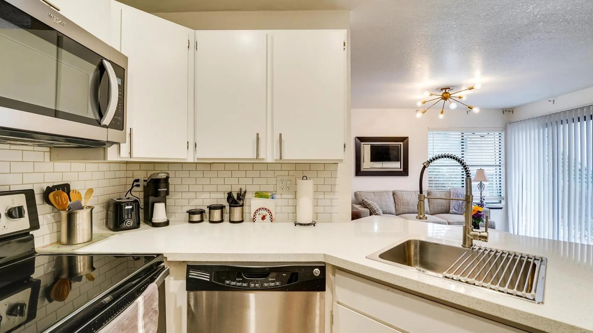 Vacation Rental Near Las Vegas Strip With Pool! 美国